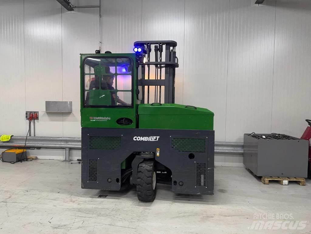 Combilift C 4000 E Sidelaster
