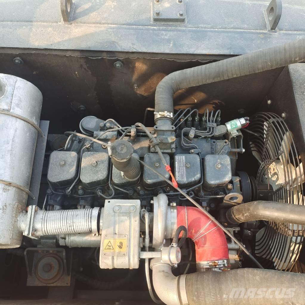 Hyundai R220LC-9S Beltegraver