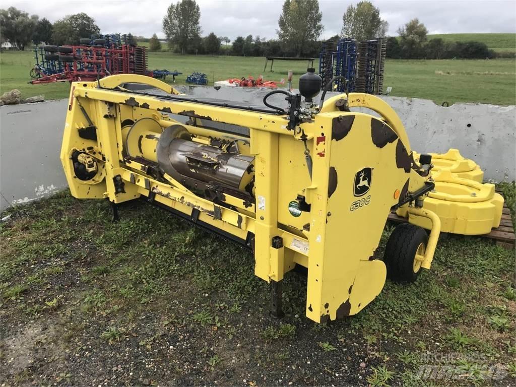 John Deere 7350 Selvdrevne fôrhøstere