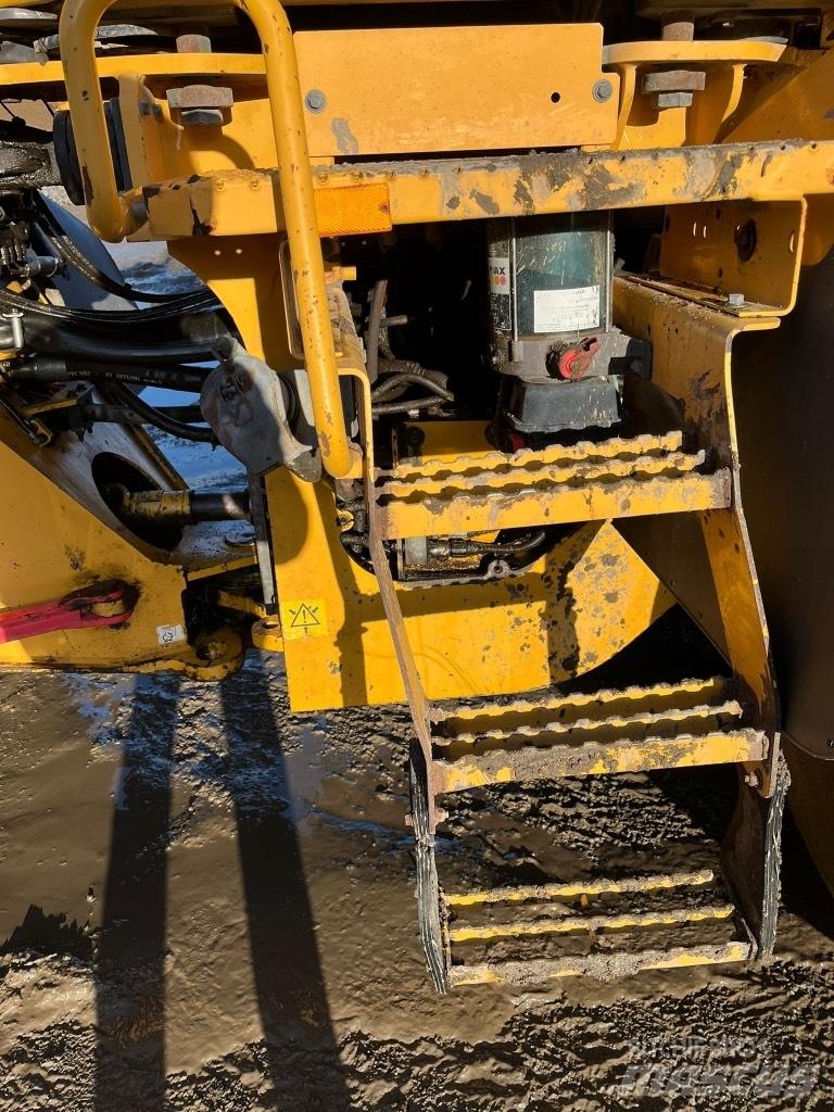 Volvo L 120 F Hjullastere