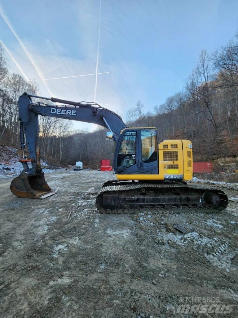DEERE 245G LC Beltegraver