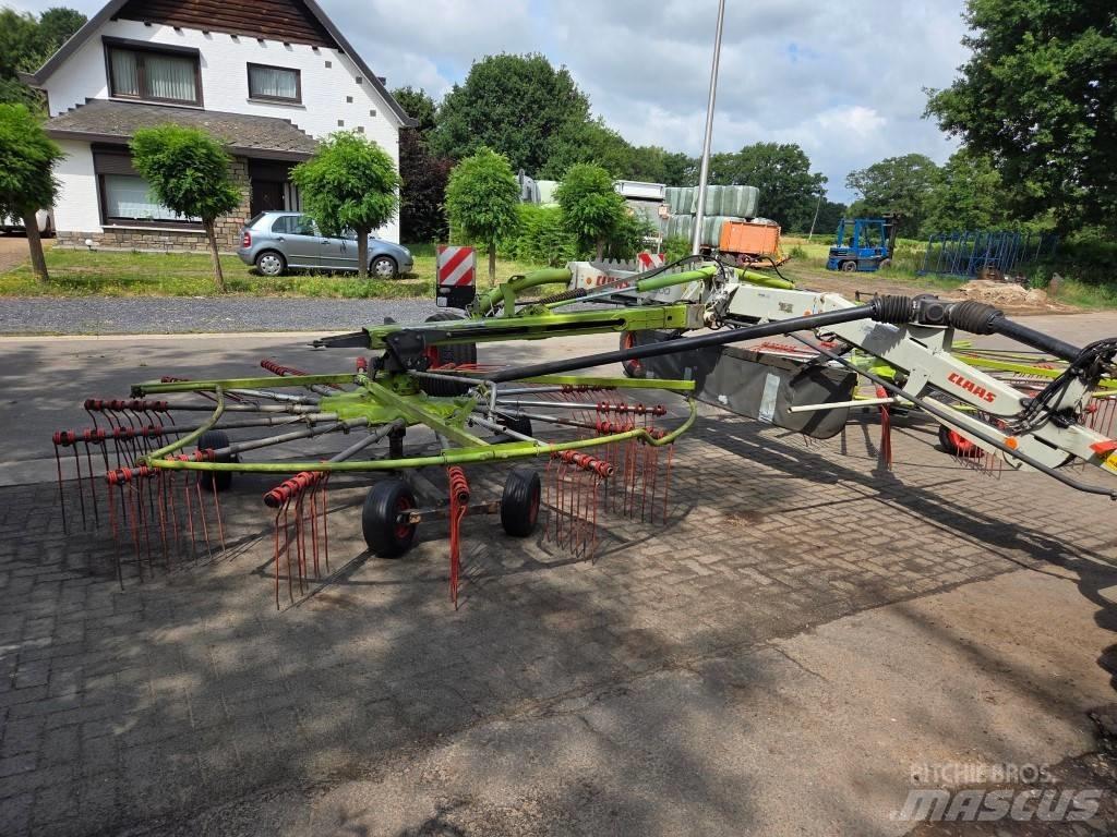 CLAAS Liner 2900 Svanser