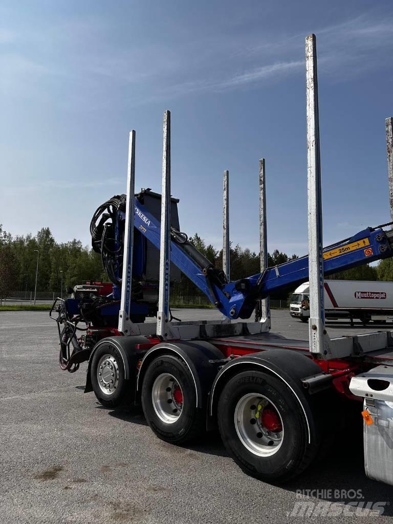 Volvo FH 12 Tømmerbiler