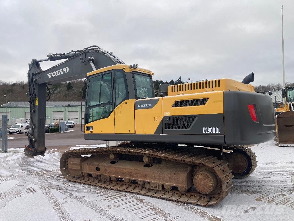 Volvo EC 300 D Beltegraver