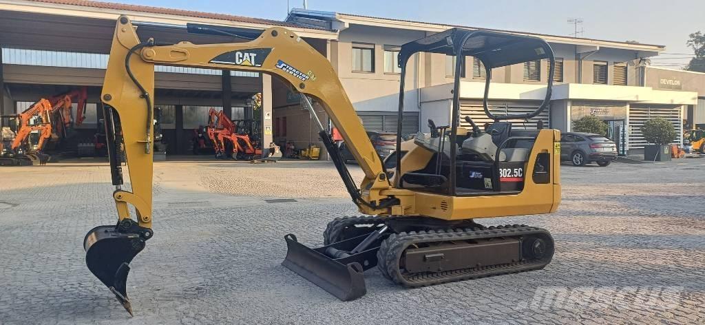 CAT 302.5 Minigravere <7t