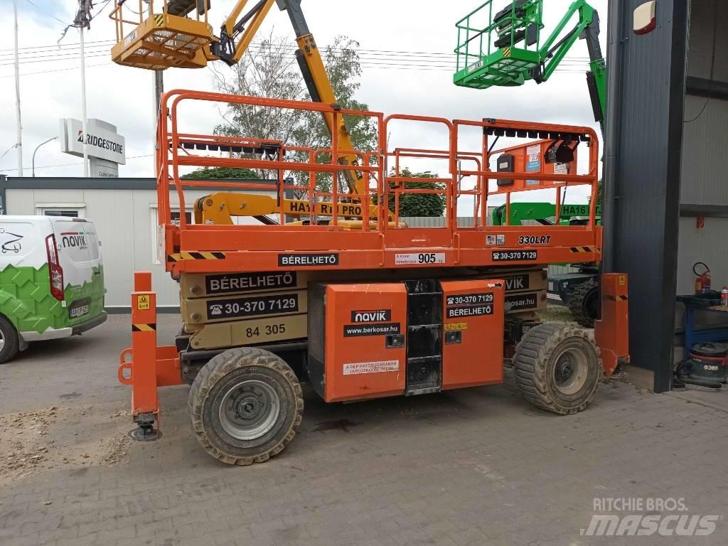 JLG 330 LRT Sakselifter
