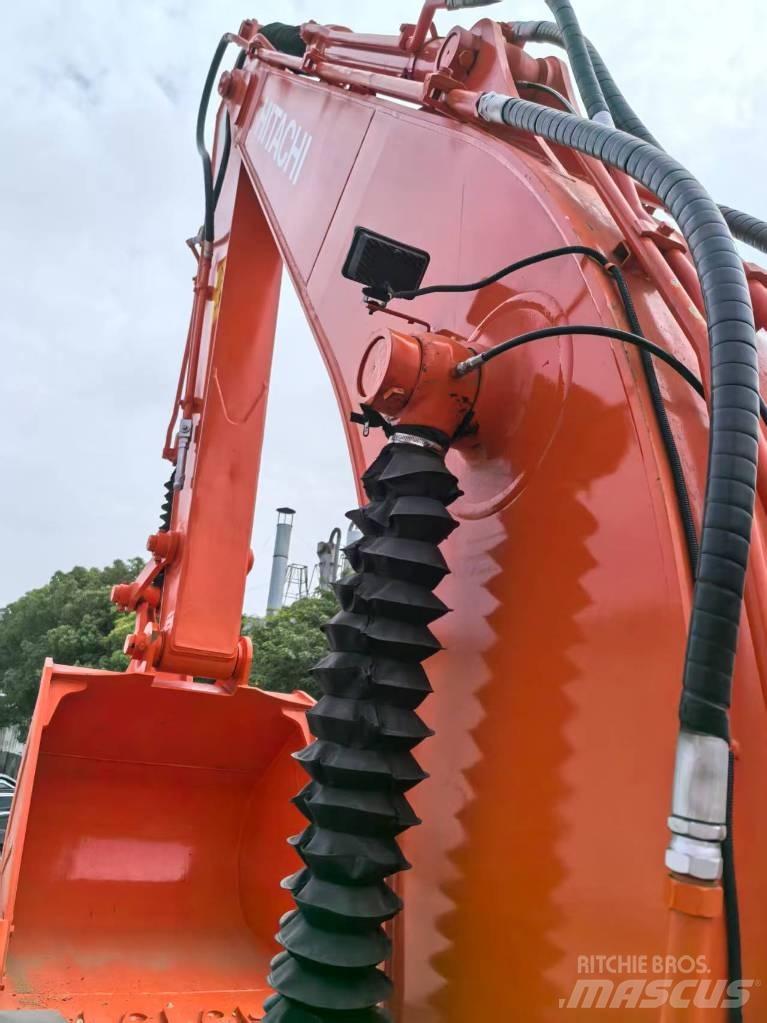 Hitachi ZX 200-3 G Beltegraver