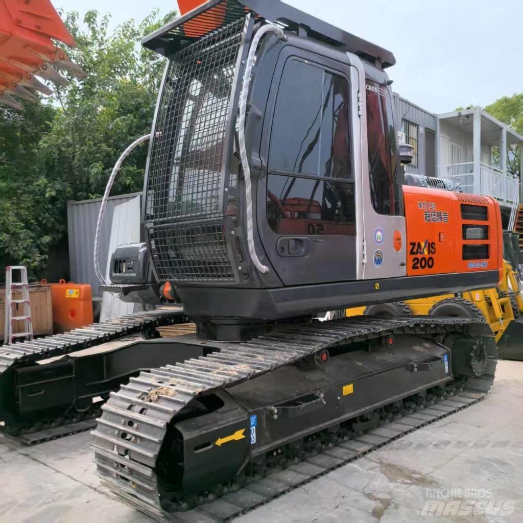 Hitachi ZX 200-3 G Beltegraver