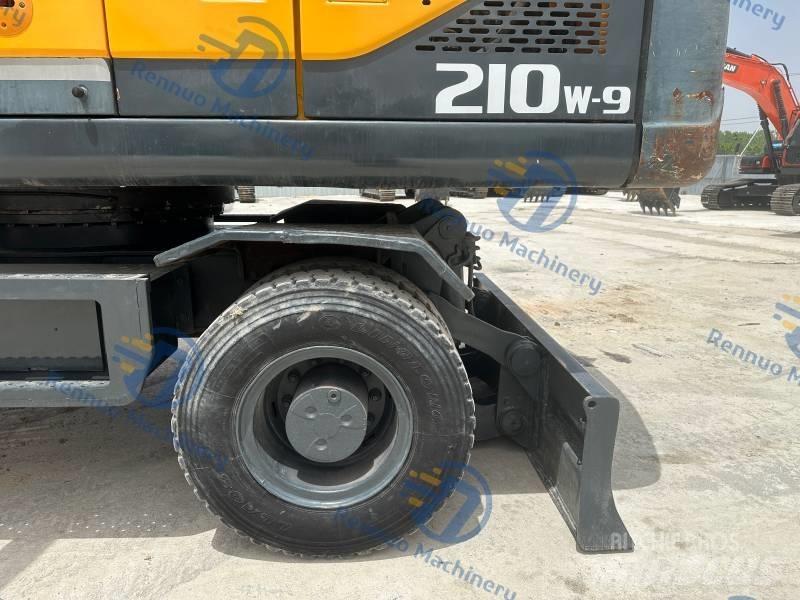 Hyundai R210W-9 Hjulgravere