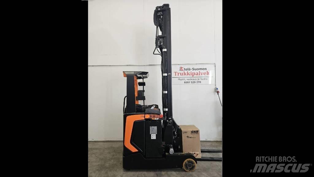 Rocla HXF14 Skyvemasttruck