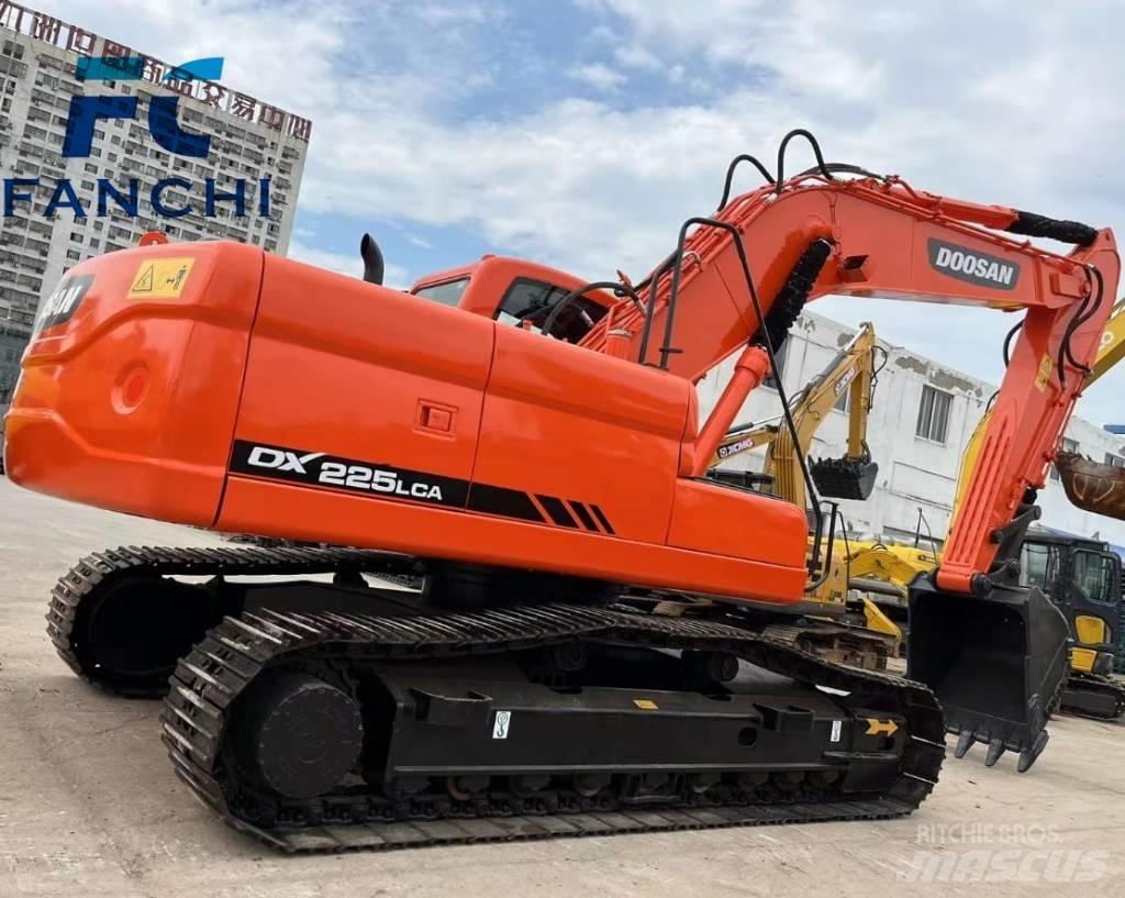 Doosan DX 225 LCA Beltegraver