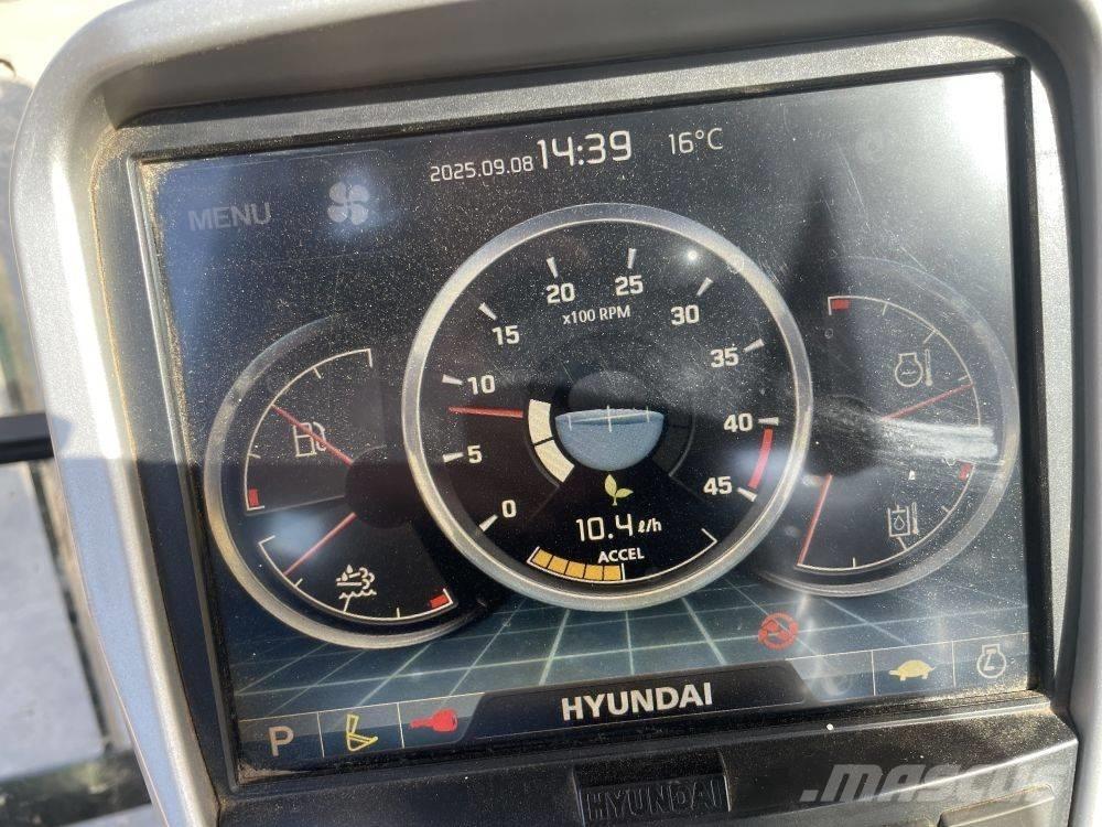 Hyundai HX 140 HW Beltegraver