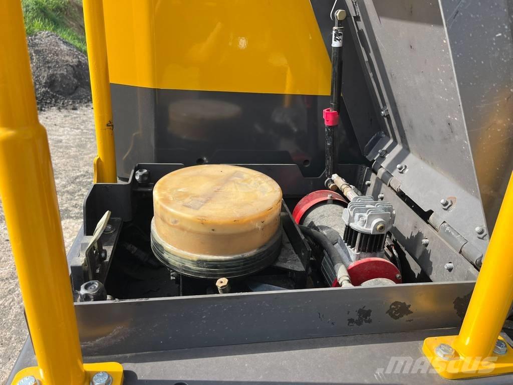 Volvo EC 140 EL Beltegraver