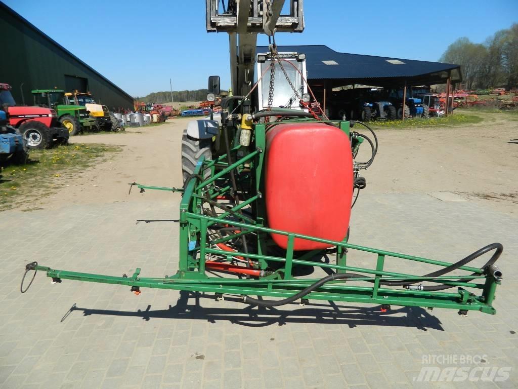 Moteska 12000 Gjødselsprøyter