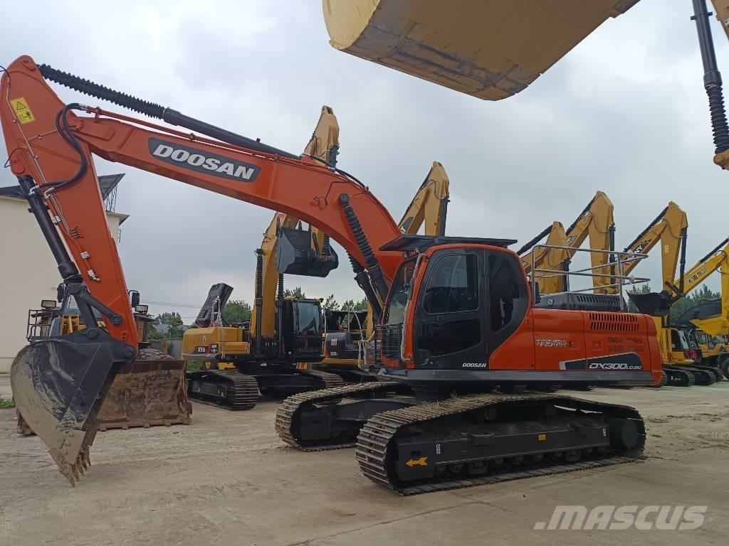 Doosan DX 300 LC Beltegraver