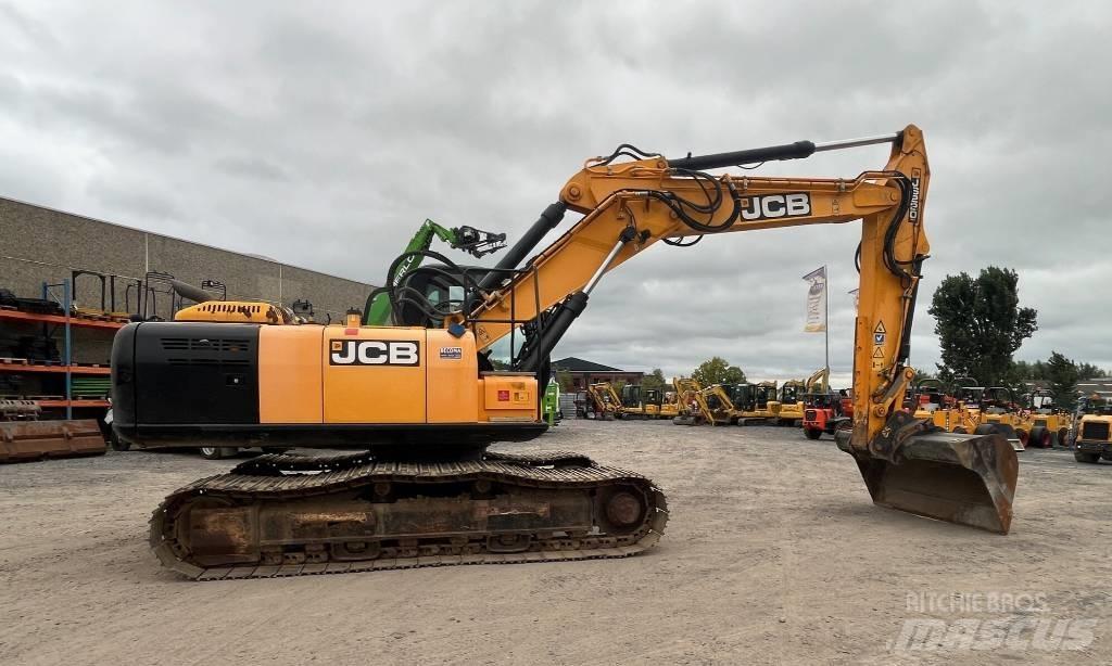 JCB JS 220 Beltegraver