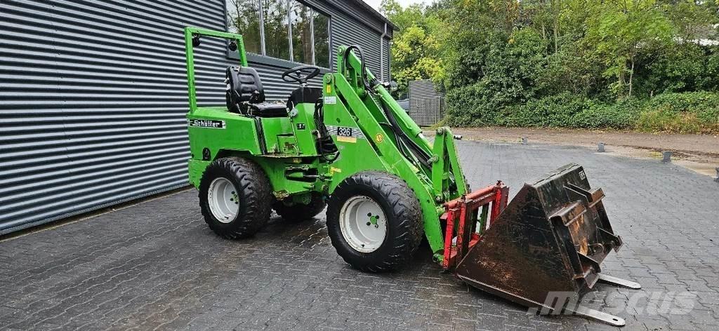 Schäffer 326 Minilastere