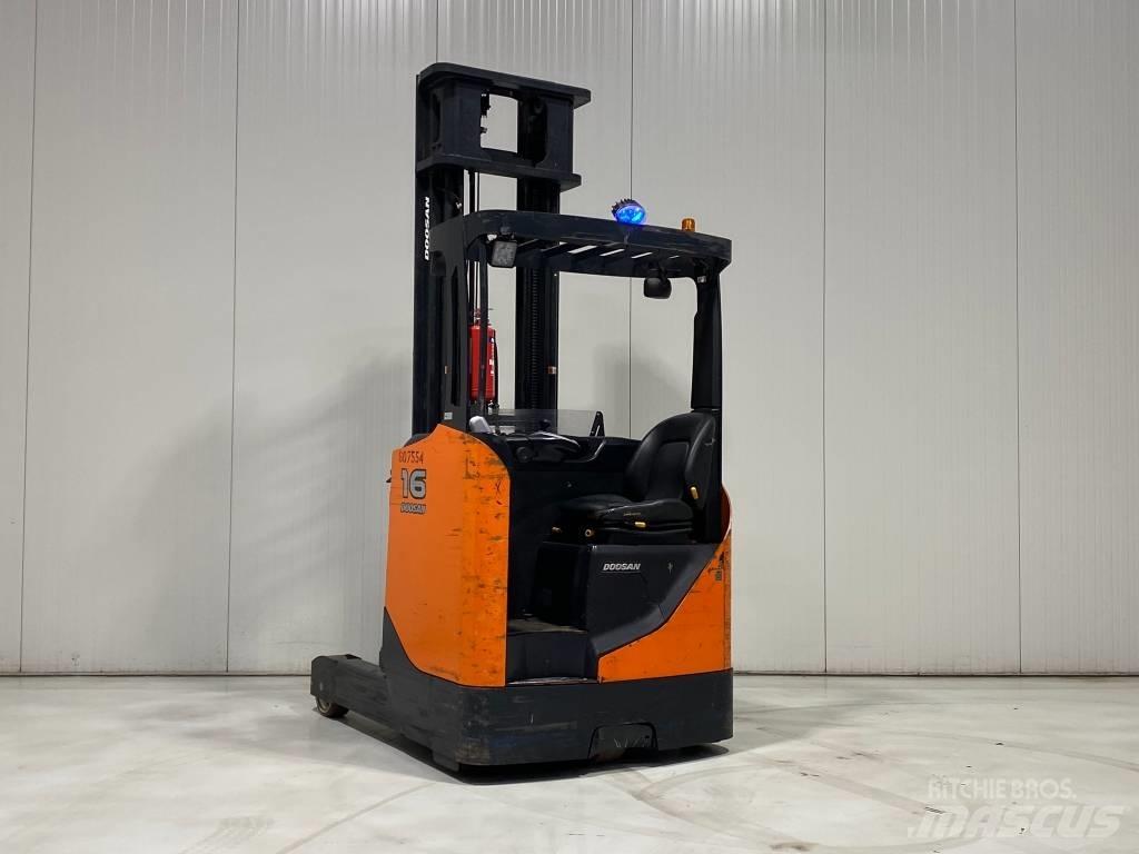 Doosan BR16JW-7 Skyvemasttruck