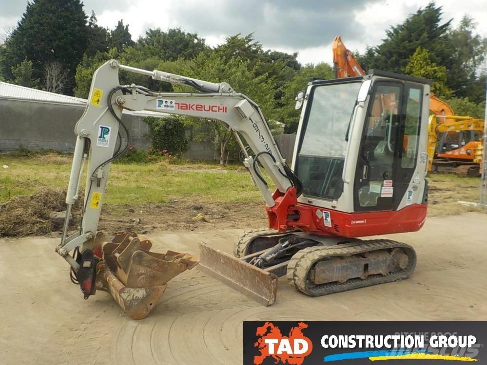 Takeuchi TB228 Minigravere <7t