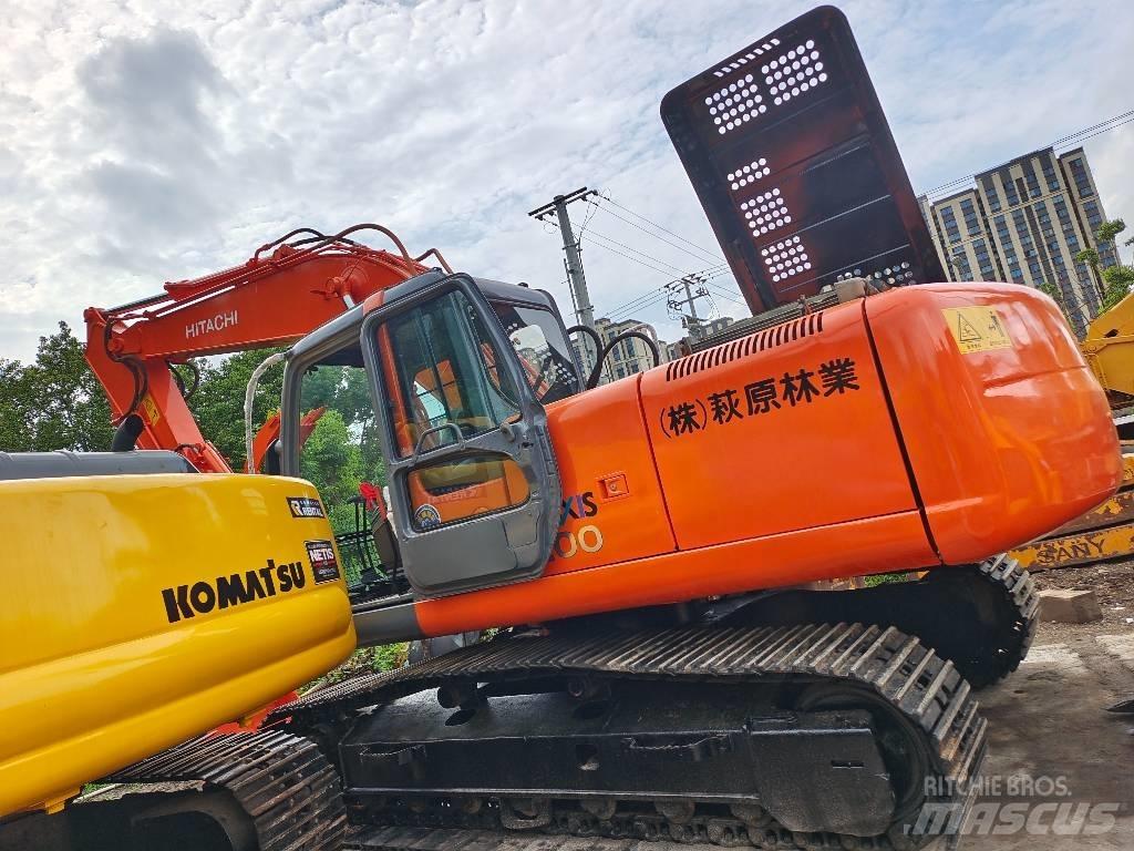 Hitachi EX 200-3 Beltegraver
