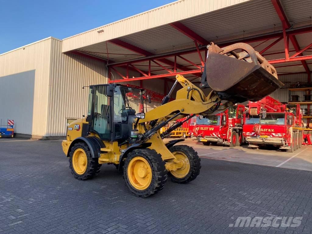 CAT 908M Hjullastere
