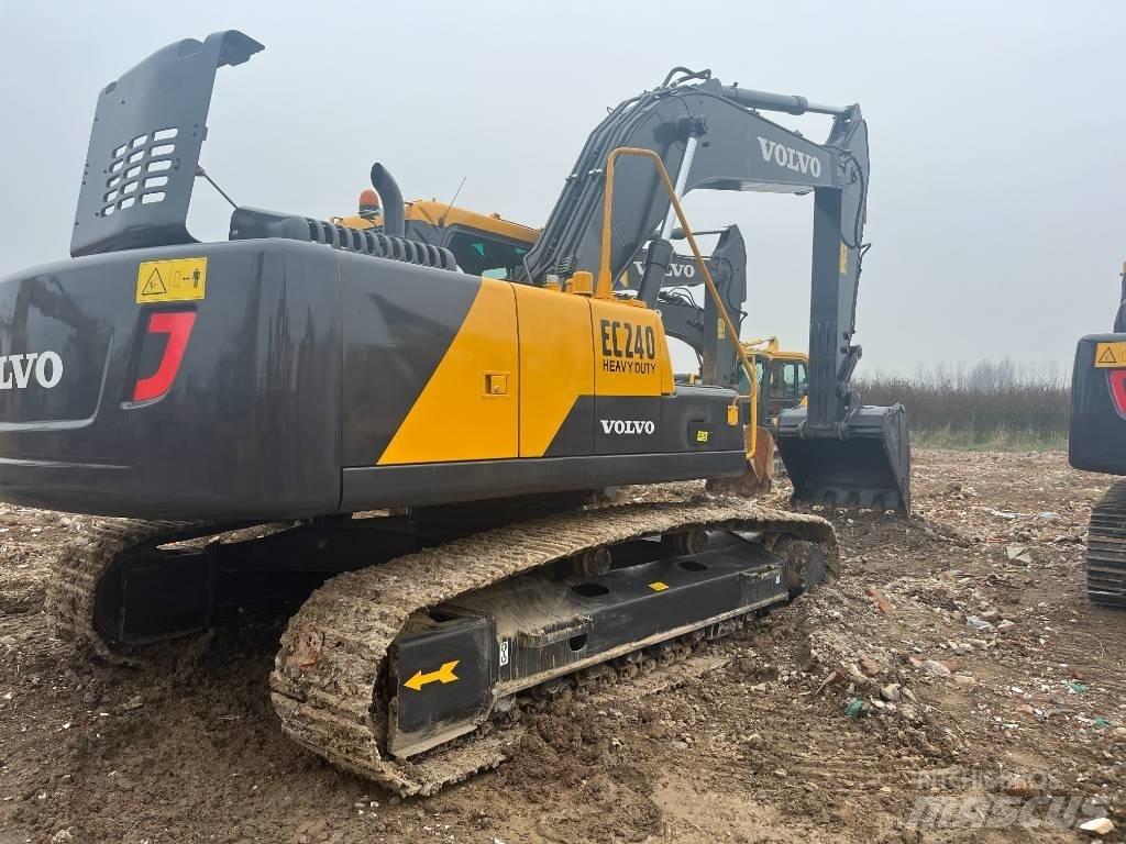 Volvo EC240BLC Beltegraver