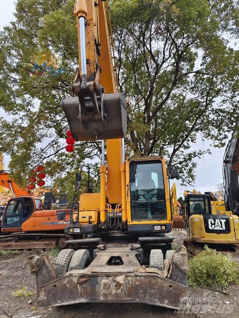 Hyundai R210W-9 Hjulgravere