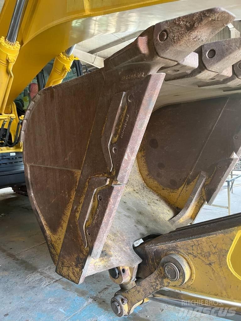 Komatsu PC 450 LC-8 Beltegraver