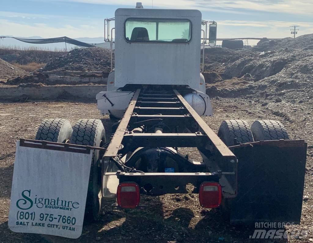 Peterbilt 335 Tippbil