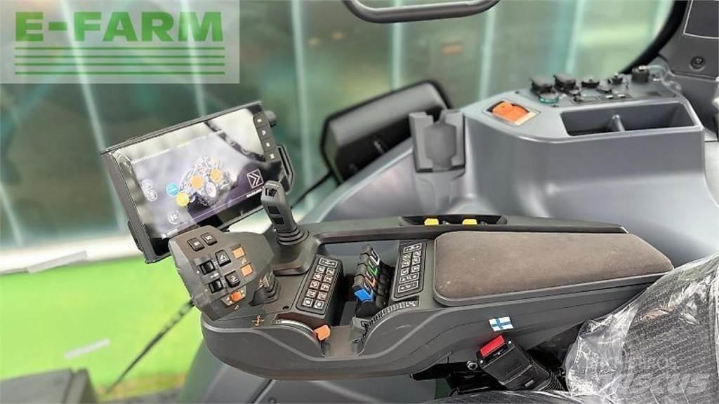 Valtra q 285 Traktorer