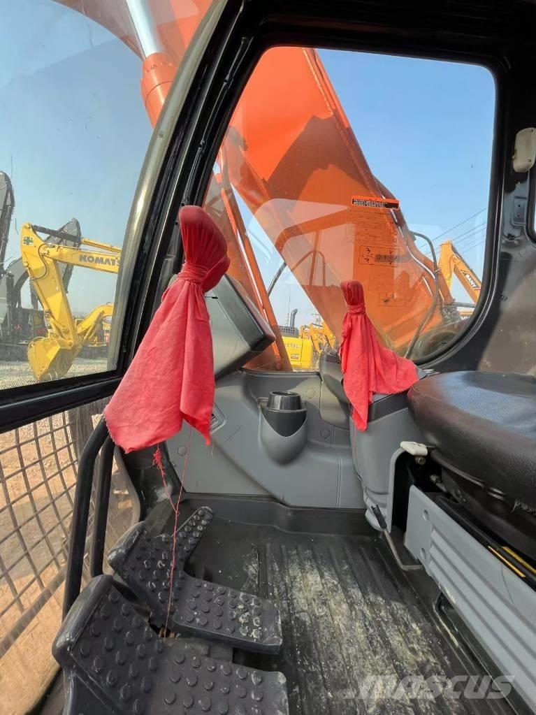 Hitachi ZX 160 Beltegraver