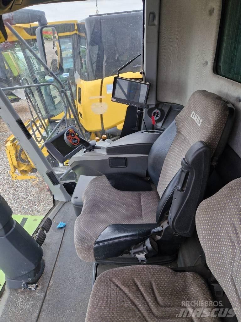 CLAAS Lexion 670 Skurtreskere