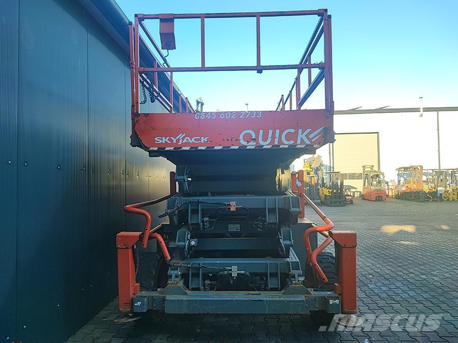 SkyJack SJ 9250 Sakselifter