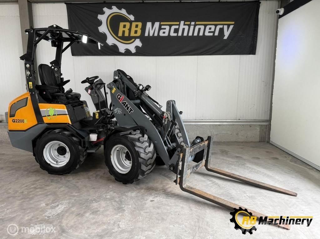 GiANT G2200E Hjullastere