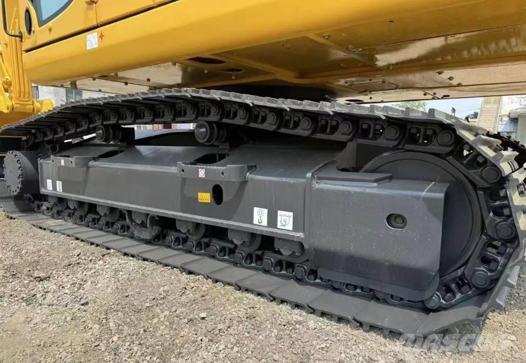 Komatsu PC 200-8 Beltegraver