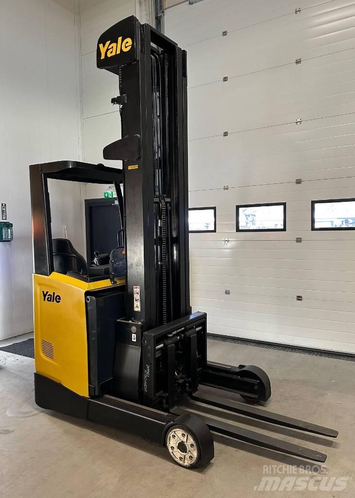 Yale MR 16 Skyvemasttruck