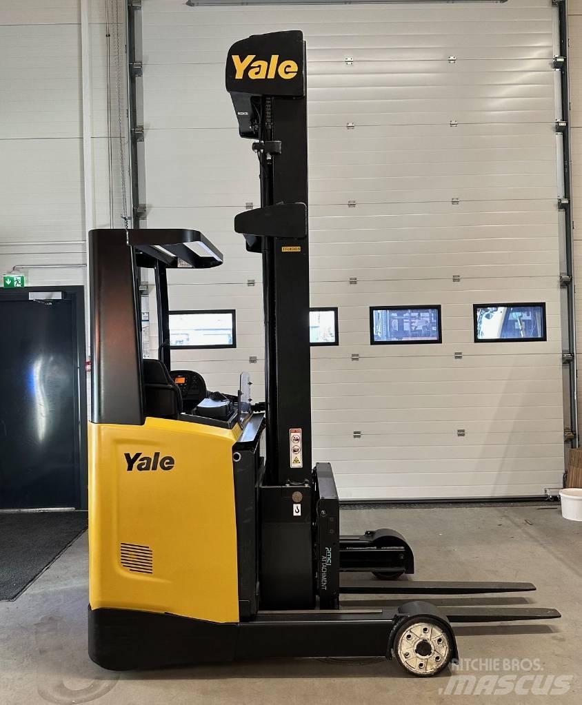 Yale MR 16 Skyvemasttruck