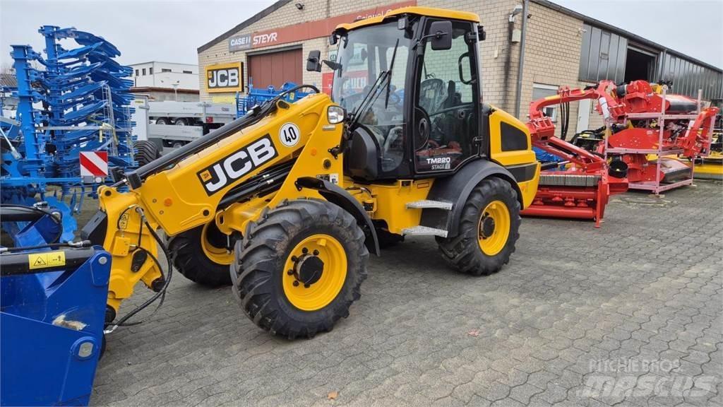 JCB TM 220 AGRI Teleskop bomlifter