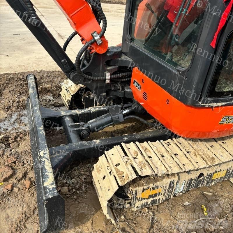 Kubota U 30 Minigravere <7t