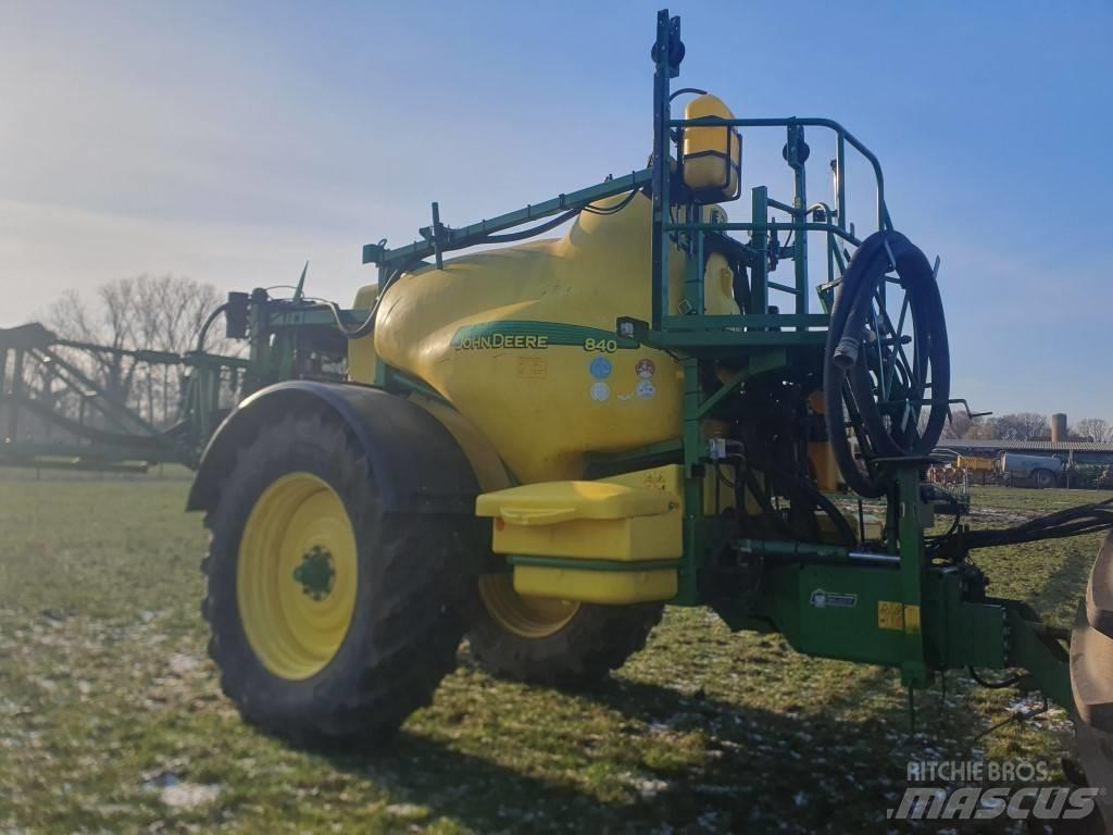 John Deere 840 Slepesprøyter