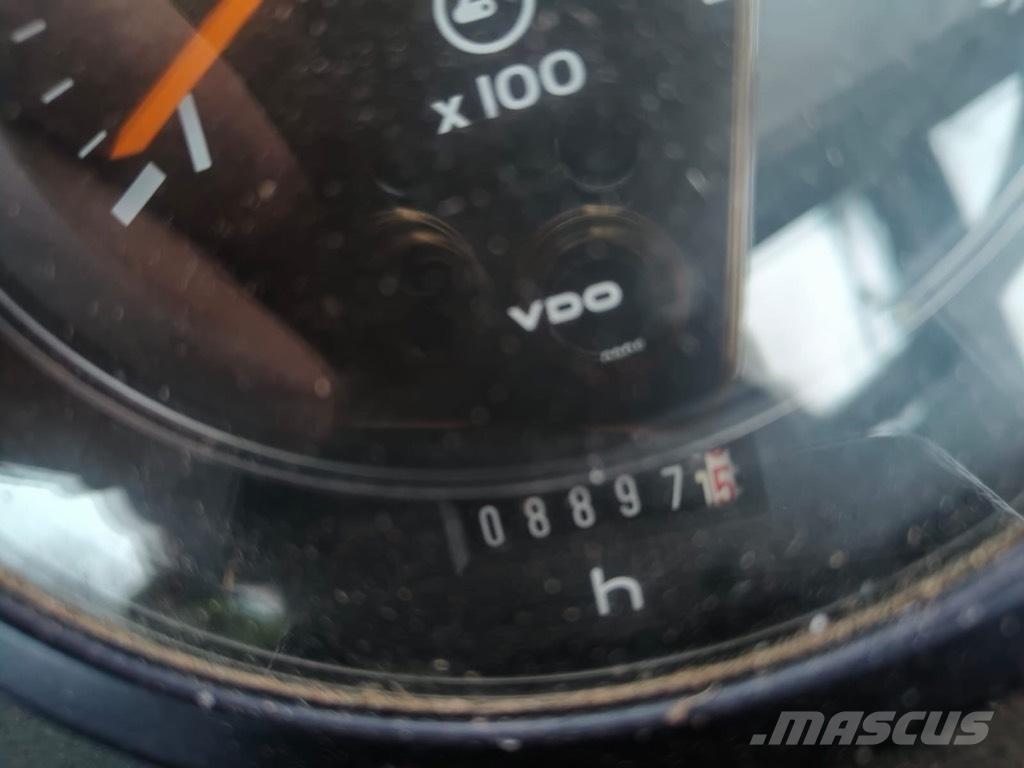 Valmet 805 GLOZ Traktorer