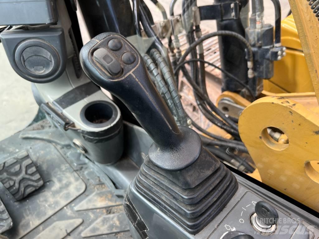 CAT 329 D LN Beltegraver