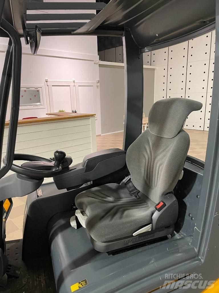 Jungheinrich EFG 213 Elektriske trucker