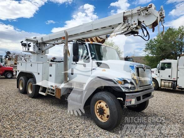 Altec D3060BTR Bilmontert lift