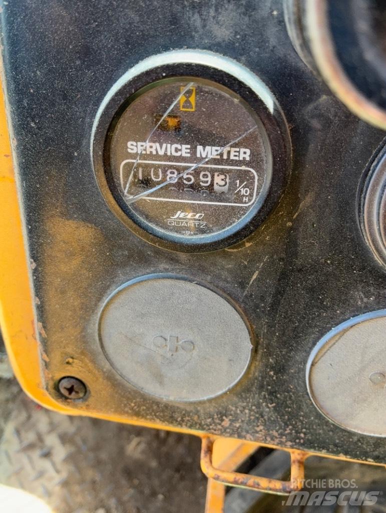 Komatsu D 41 P-3 Dozere Beltegående