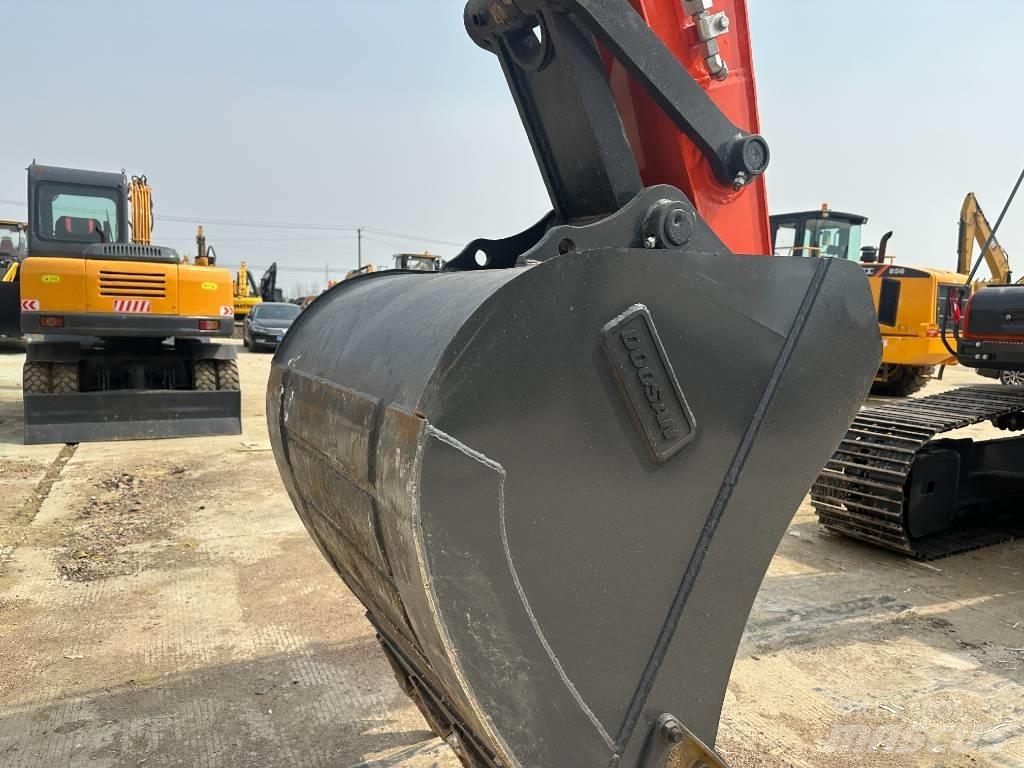 Doosan DX 225LC-9C Beltegraver