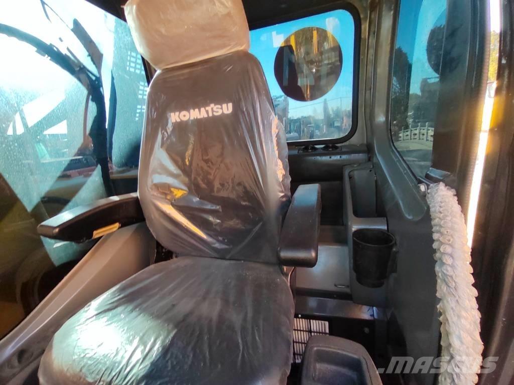 Komatsu PC 220-7 Beltegraver