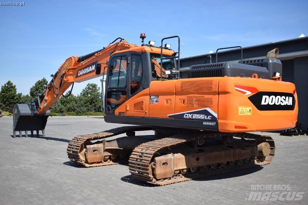 Doosan DX 255 LC-7 Beltegraver