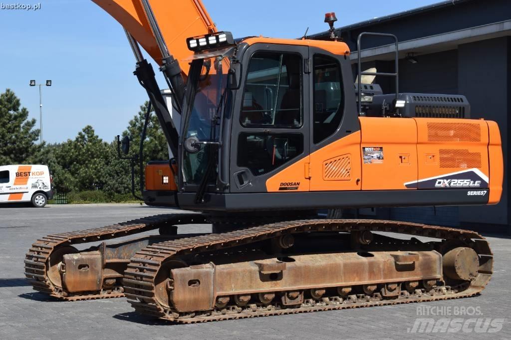 Doosan DX 255 LC-7 Beltegraver