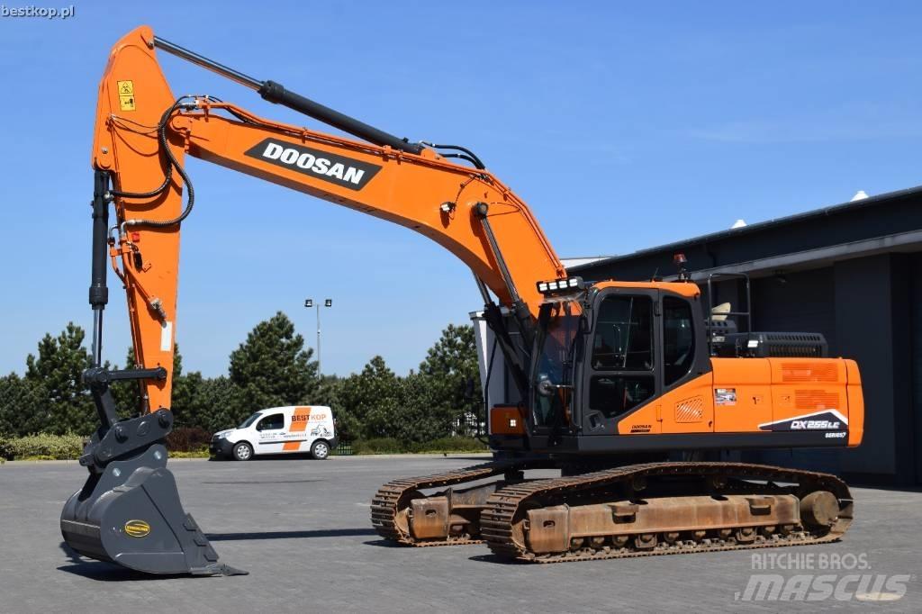 Doosan DX 255 LC-7 Beltegraver